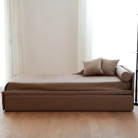 Glass House - Smart & Parking Hotel Lecce