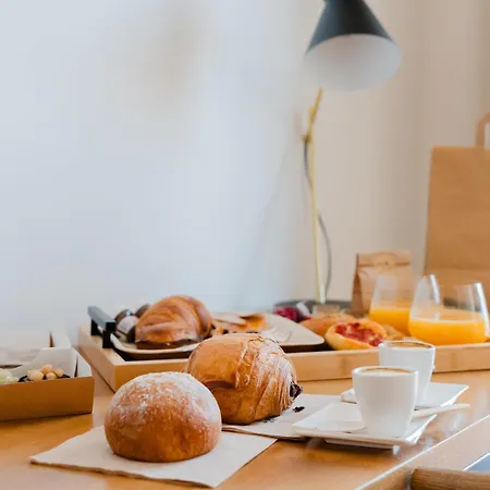 Hotel Glass House - Smart & Parking Lecce